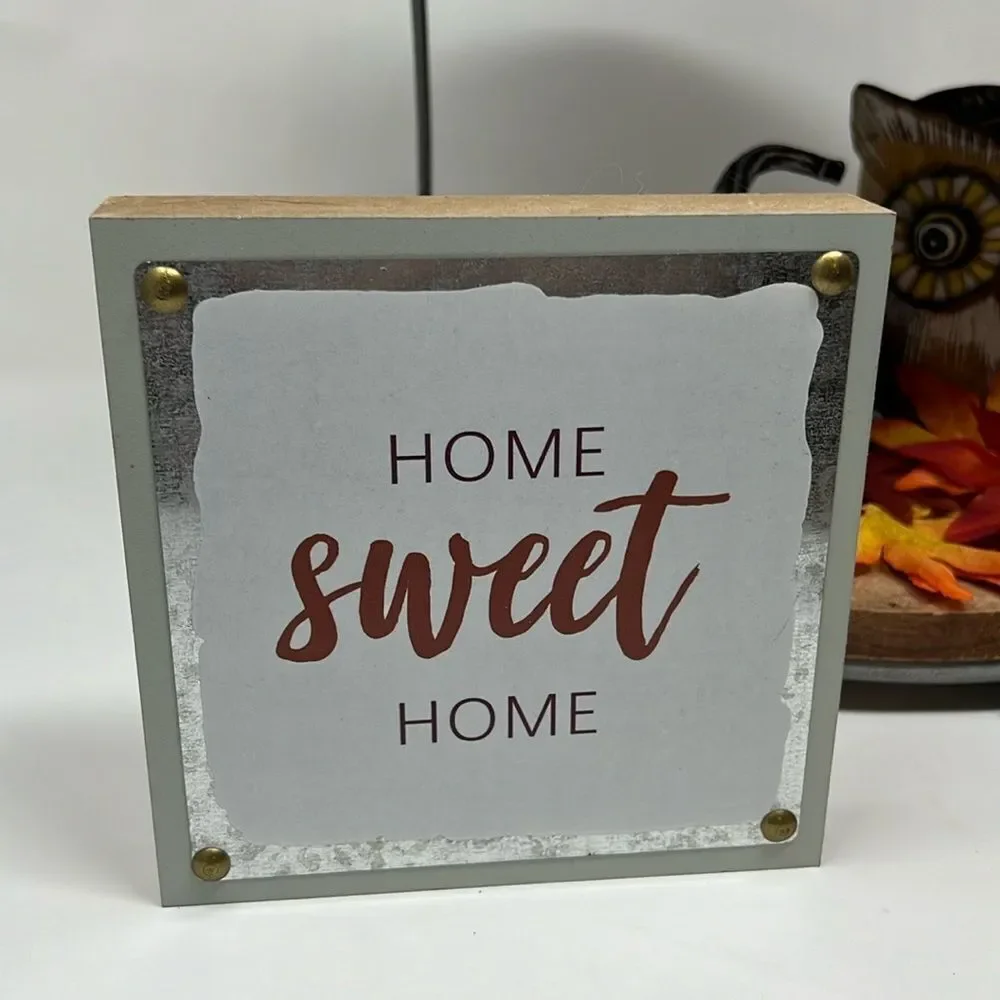 Home Sweet Home Decor Wood & Metal Shelf Table Standing Word Sign‎ Brown White